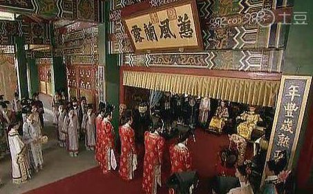 瑾妃与光绪帝：一段宫廷中的深情厚谊
