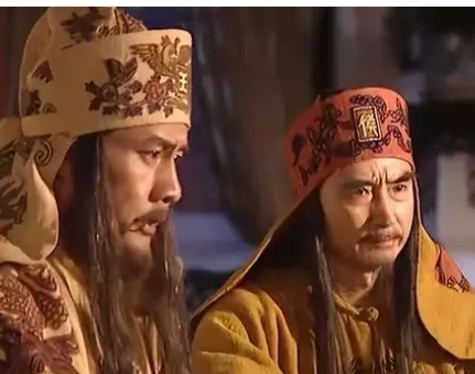 杨秀清：出身家庭背景与个人特质解析