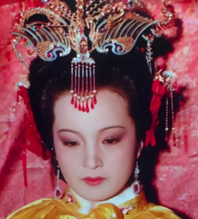 贾元春省亲之夜：半夜的神秘仪式