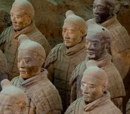 秦始皇兵马俑手中的武器遗失之谜，究竟是什么原因导致的？