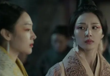 芈华与离秋，两人谁才是扶苏的母亲？