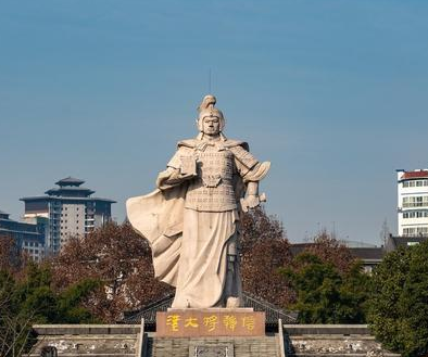 韩信：没有与刘邦、项羽平起平坐的原因是什么?