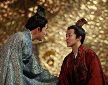 汉哀帝有多迷恋董贤？他们究竟是什么关系？