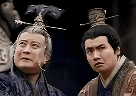 胡亥与秦朝覆灭之间有什么联系?导火索是什么？
