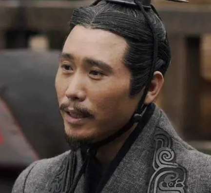 李斯的上位之路，李斯是怎么取得成功的？