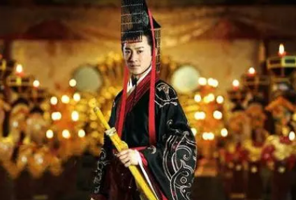 刘邦定都洛阳的原因分析，有什么优势存在？