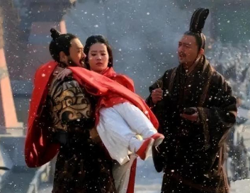 杀了吕布后，曹操为什么没有霸占貂蝉？