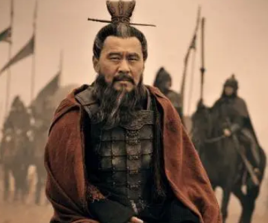 于吉下跪是怎么回事？背后的真实故事是什么样的？