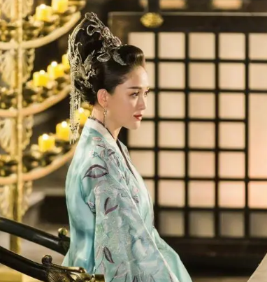 独孤皇后在世时杨坚为何不敢纳妾？原因是什么？