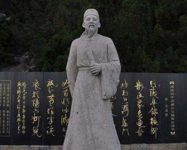 崔珏哭李商隐其一：表达对亡友李商隐的深切悼念