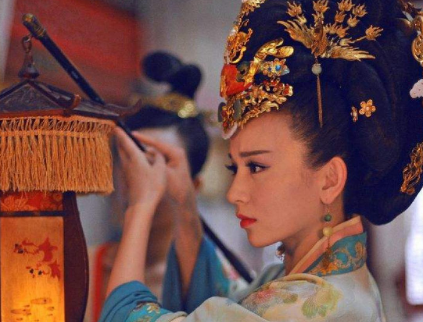 唐玄宗废王立武失败之原因：历史重演的担忧