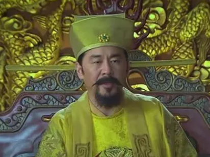 宋太宗赵光义与宋太祖赵匡胤的比较研究，有什么异同的地方？