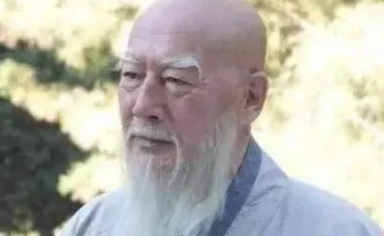  姚广孝有什么作为：佛教精神与世俗权谋的交织