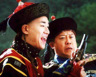 贪官和珅倒台后，其长子丰绅殷德为何能全身而退？