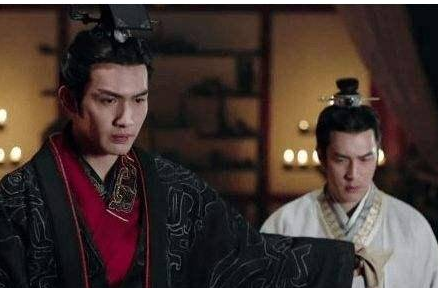 胡亥为何不姓赢?原因是什么？