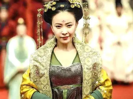 唐朝时期的皇后和太后：独特之处与其他朝代的比较