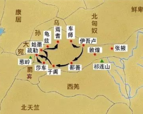 班超智勇双全，活用俘虏大败龟兹