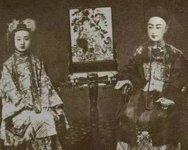 晚清宫女眼中的光绪与珍妃：一段宫廷秘闻