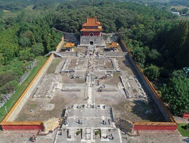 康熙陵墓里为什么葬了四十八个后妃？原因有哪些？