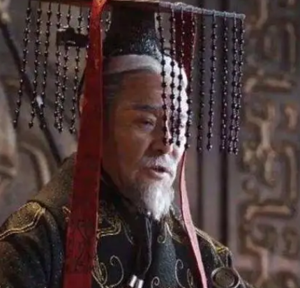 秦昭襄王的远交近攻策略：统一六国的历史智慧