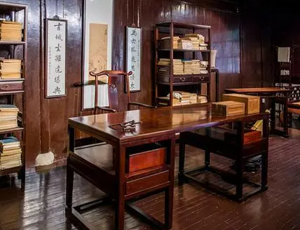 明朝人书房的九大标准：不宽敞，但要养鱼