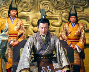 汉武帝被称为千古一帝，为何要灭自己三族？