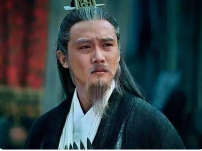 蜀汉李严劝诸葛亮加九锡的真相：一段历史的见证