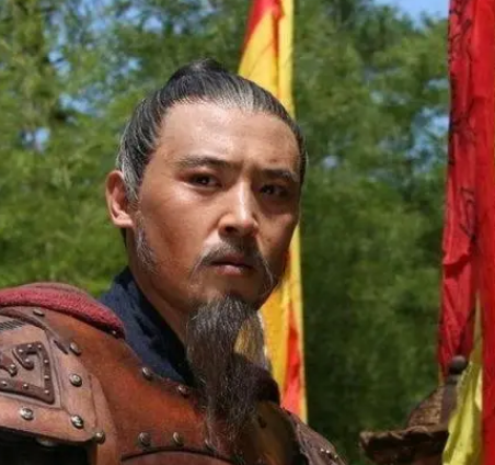 明朝大臣投靠清朝的原因分析，主要因素是什么？