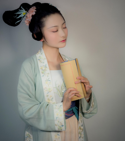 宋朝女子的日常生活：一窥千年前的风华绝代