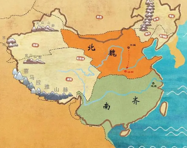 北魏孝文帝的智勇之举：假南伐，真迁都