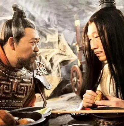 庞涓对孙膑：恶有恶报的历史教训