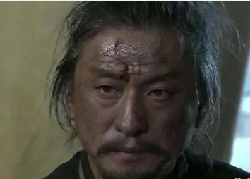 为何于禁投降不被接受：忠诚与信仰的考验