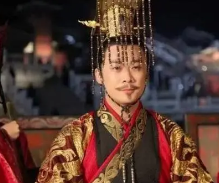 楚怀王与子兰：一场皇位继承的纷争