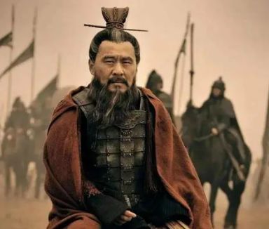 曹操：忠诚的表象与骂名的真相