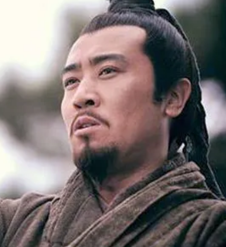 蜀汉刘备手下谁的地位最高？揭秘三国时期的权臣之争