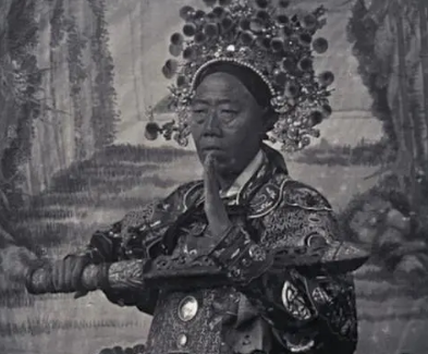 李莲英：慈禧太后的独宠，背后的本事与原因