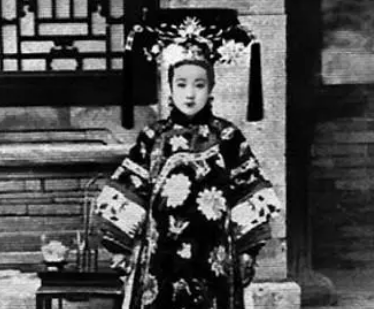 历史上珍妃真的是被慈禧杀害的吗？珍妃的真实死因是什么？