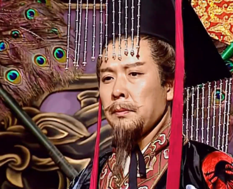 如果刘备得天下：与诸葛亮的关系探讨
