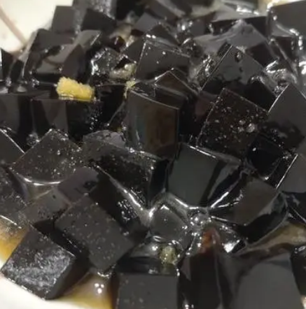 龟苓膏的制作原料揭秘，主要材料有什么？