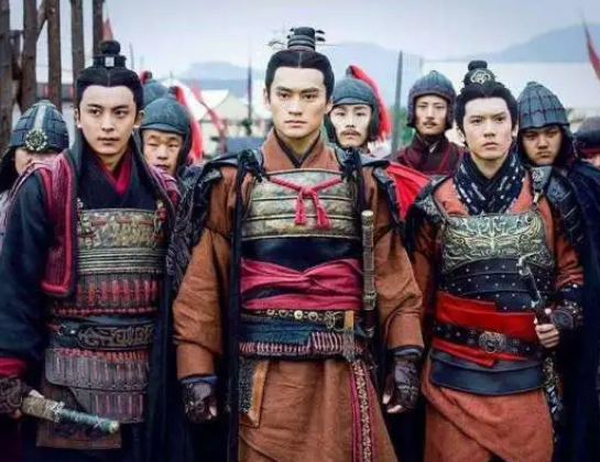 东汉光武帝刘秀与云台二十八将的荣辱与共