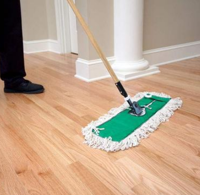 地板清洁指南：有效清理技巧