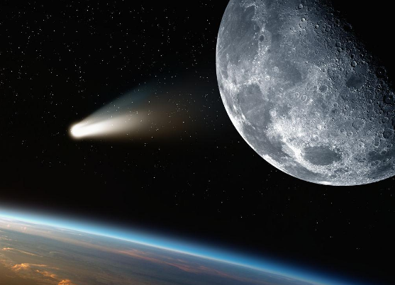 月球：地球的伴侣，而非彗星