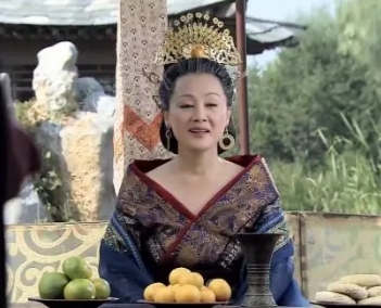 审食其与吕后的关系：一段历史的解读