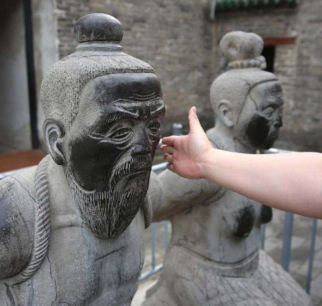 秦桧封王之夜的荣华与悲剧，这是怎么回事？