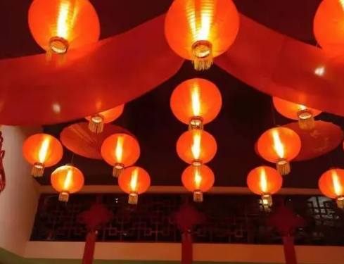 春节风俗：传承与变迁中的年味