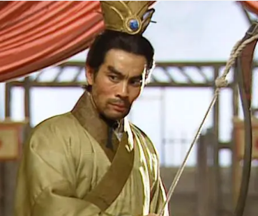 吕布：三国志中的风云人物