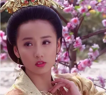 清朝宫廷选妃与选宫女的标准