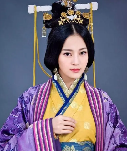 阴丽华：东汉王朝的皇后与光武帝的原配