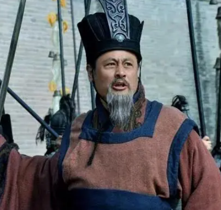 荀攸:曹操的智囊团与水淹下邳之战