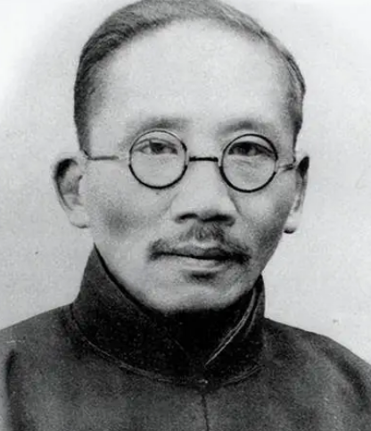 蔡元培的功与过:近代教育家/北大校长受人尊崇